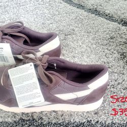 Reebok Shoes Size 8. New