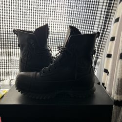 Chuck Taylor All Star Lugged 2.0 XHi Waterproof Leather Platform