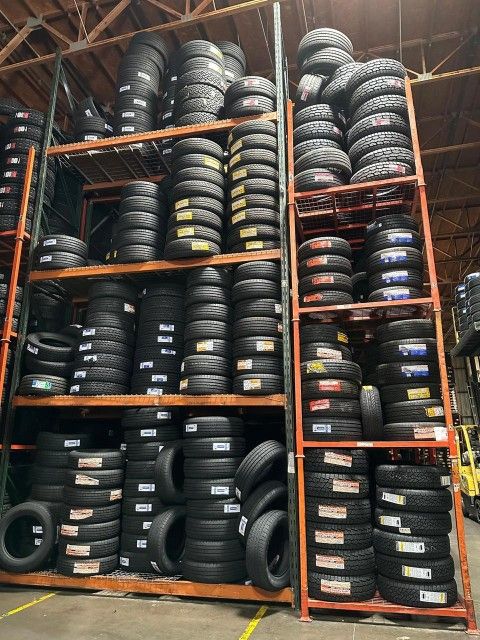 265 70 18 Michelin Tires