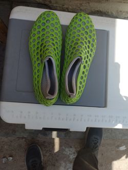 Nike shoes wore once