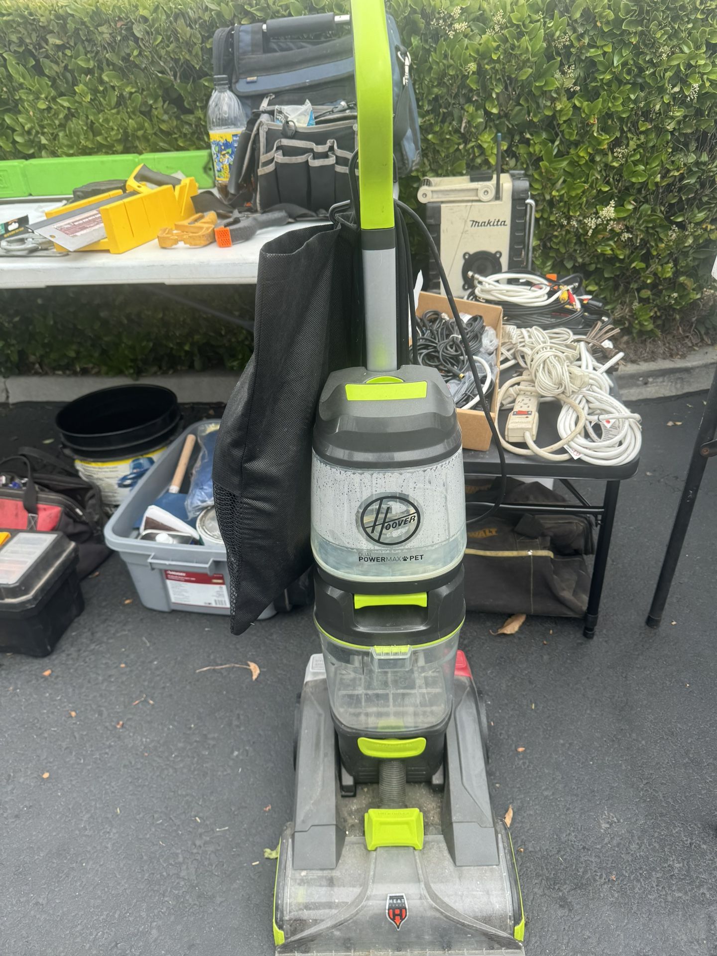 Hoover Shampooer