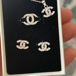 Sterling Silver Marked 925 Earrings Locket/ Pendant With Chain