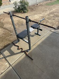 Weight Bench With 2 Bars 