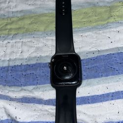 Apple Watch 5 