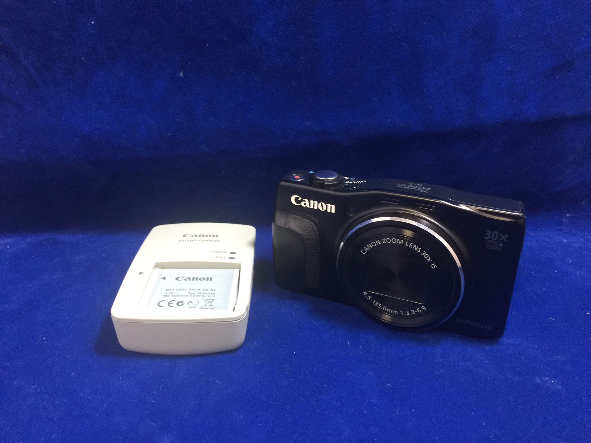 Canon PowerShot SX700 HS Digital Camera