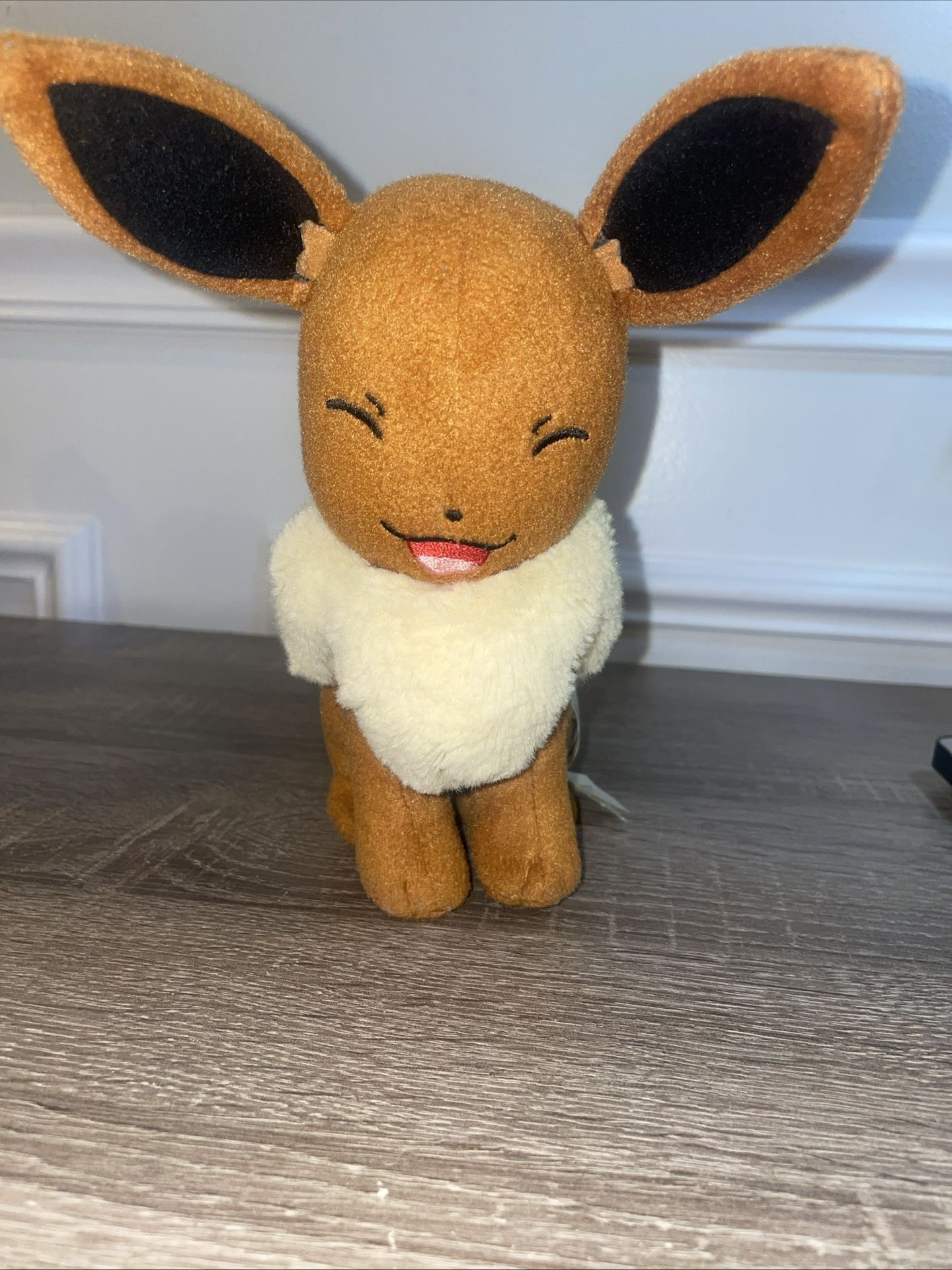 Pokemon Eevee 8”Plush Manufactured by Tomy …(#18)