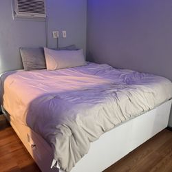 KING MATTRESS & BED PLATFORM WITH DRAWERS 