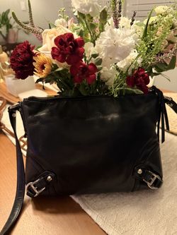 ✨Michael Kors Black Leather Crossbody Bag Silver Hardware Chic