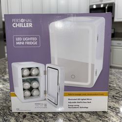 Mini fridge Personal Size