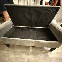 Bedroom Storage Ottoman 