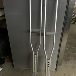 Crutches 