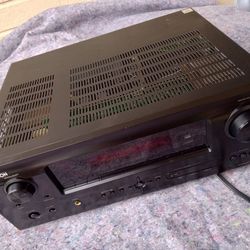 Denon AVR590 A/V Receiver. 5.1-ch, 4  HDMI Ports, Bluetooth 