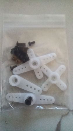 Servo horns 25 teeth spline and misc screws brass sleeve