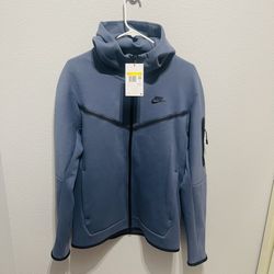 Men’s Size S Rare Nike Tech Fleece Top