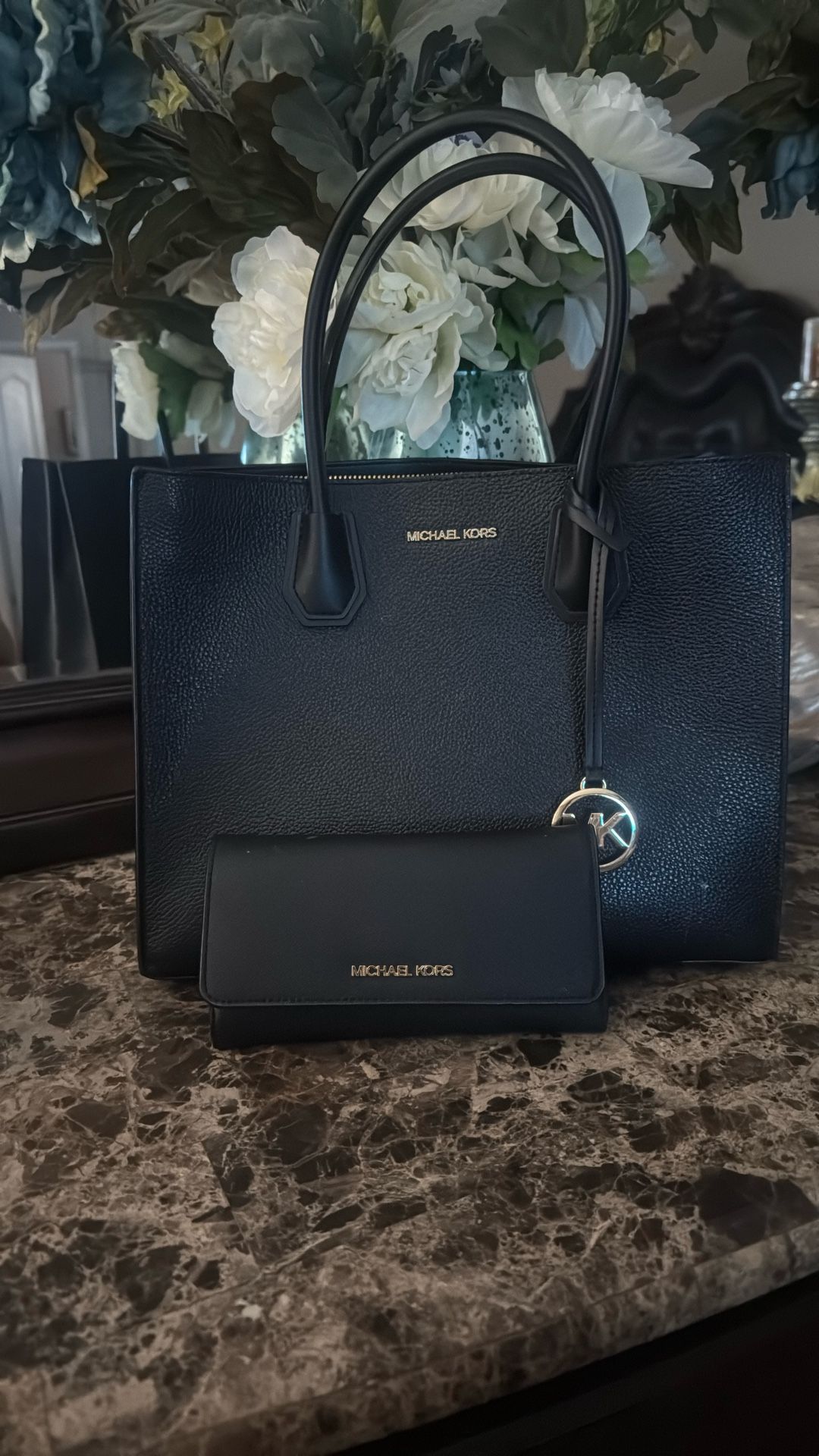 Michael Kors Purse And Wallet