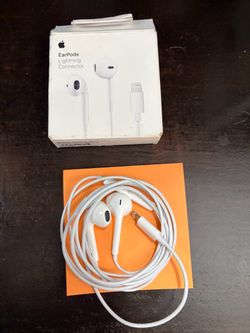 iPhone Headphones  (NOT TYPE C)
