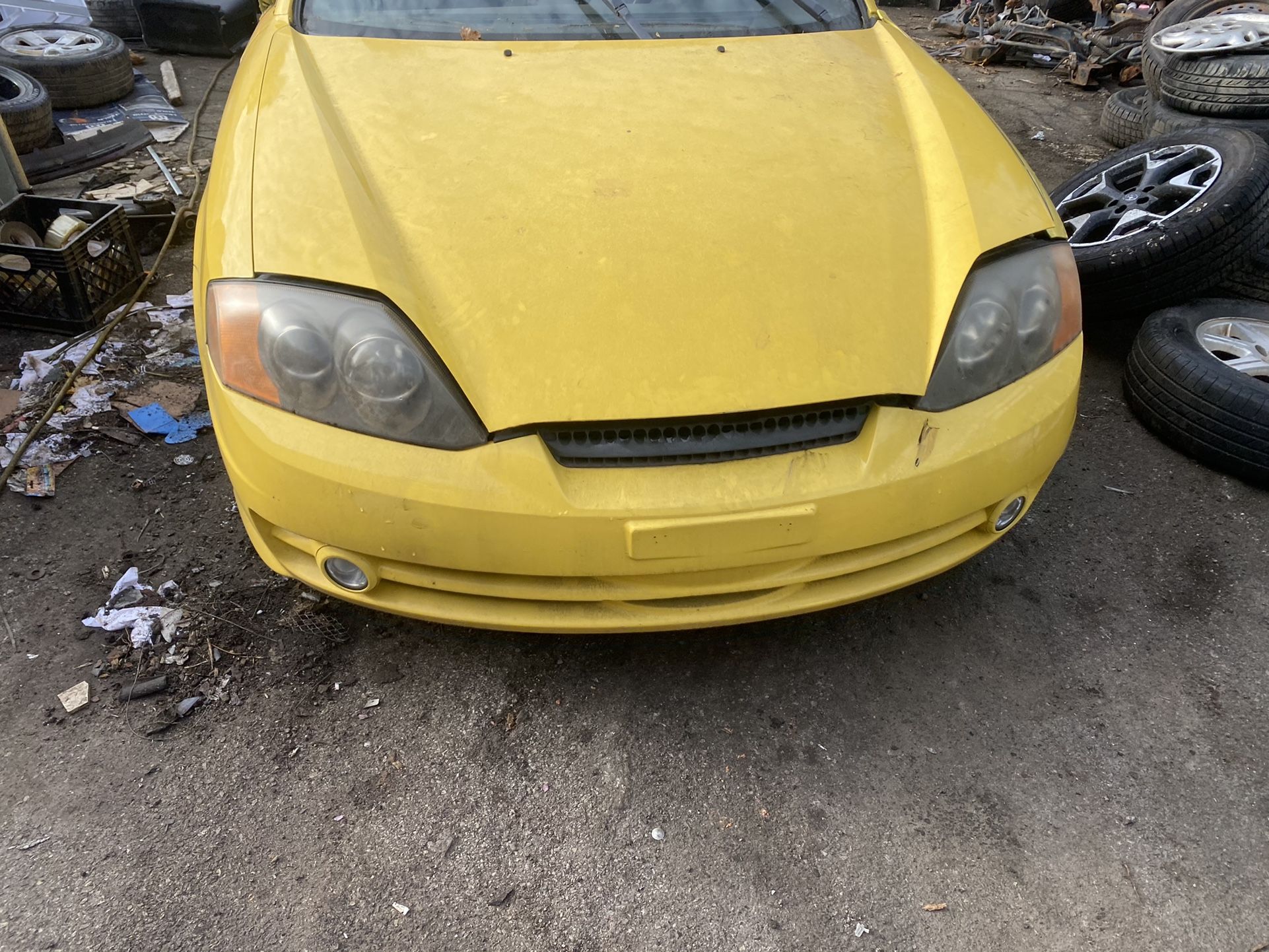 For Parts Or Complete - 20*04 Hyundai Trburon- Runs And Drives - 95,000 Miles  