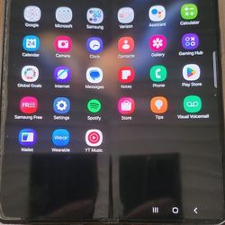 Samsung Z4 Fold