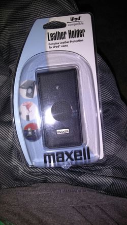 iPod nano leather holder