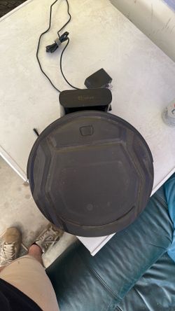 Robot vacuum