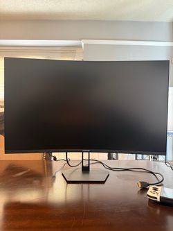 Curved Gaming Monitor 200Hz