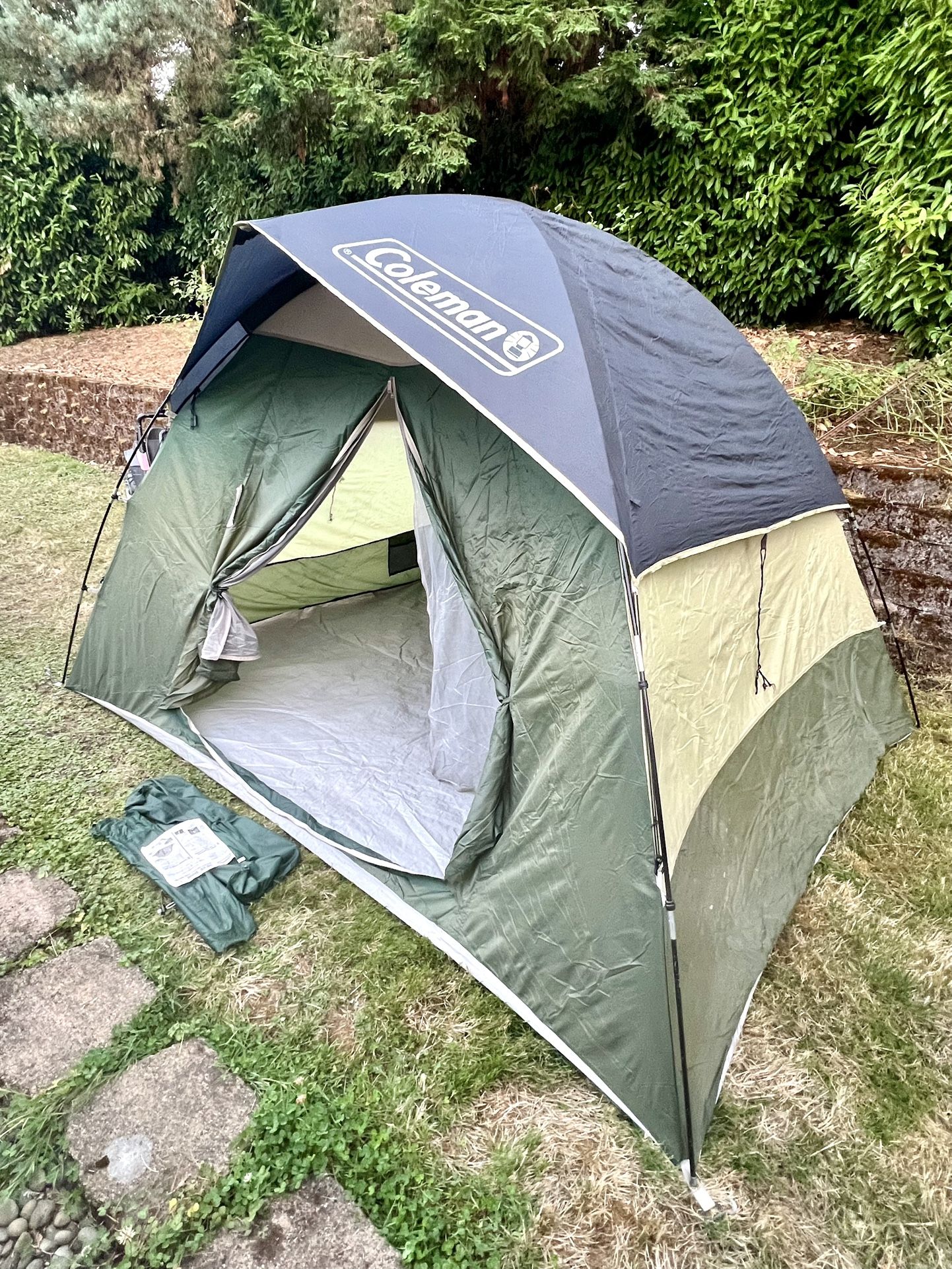 Coleman 4 Person Tent ⛺️ 