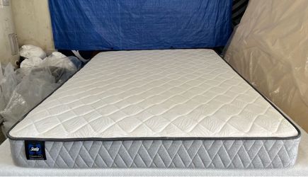 Queen Size Mattress (Colchón Queen Size)