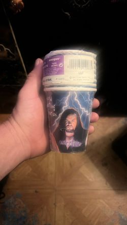 Vintage 1999 WWF Wrestling Unique Party Paper Cups Rock Stone Cold Undertaker