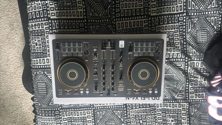 DDJ-FLX4