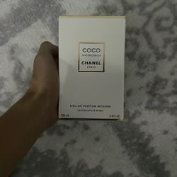 Chanel Coco Mademoiselle Paris 