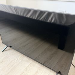 🖥️ LG 43” & 50” 4K UHD Smart TVs (2024 Models) – Excellent Condition