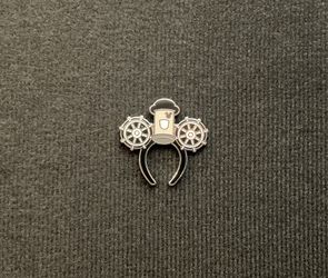 Disney Pins - Steamboat Willie D