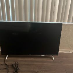 42” TCL 4k Smart TV