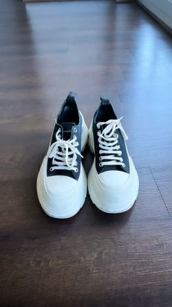 Alexander Mcqueen Size 42/43
