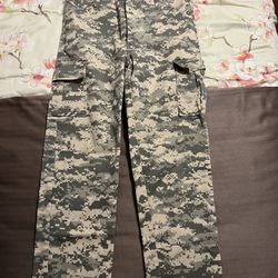 Youth Teen Military Cargo Pants Medium Waist 24-28 Digital Camo 