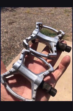 9/16 Cage Pedals 90s