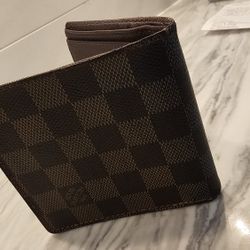 Louis Vuitton Damier Ebene Bi-Fold Wallet *Guaranteed Authentic*