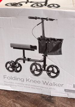 Folding knee walker