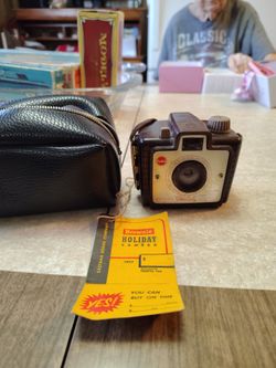 Brownie Holiday camera