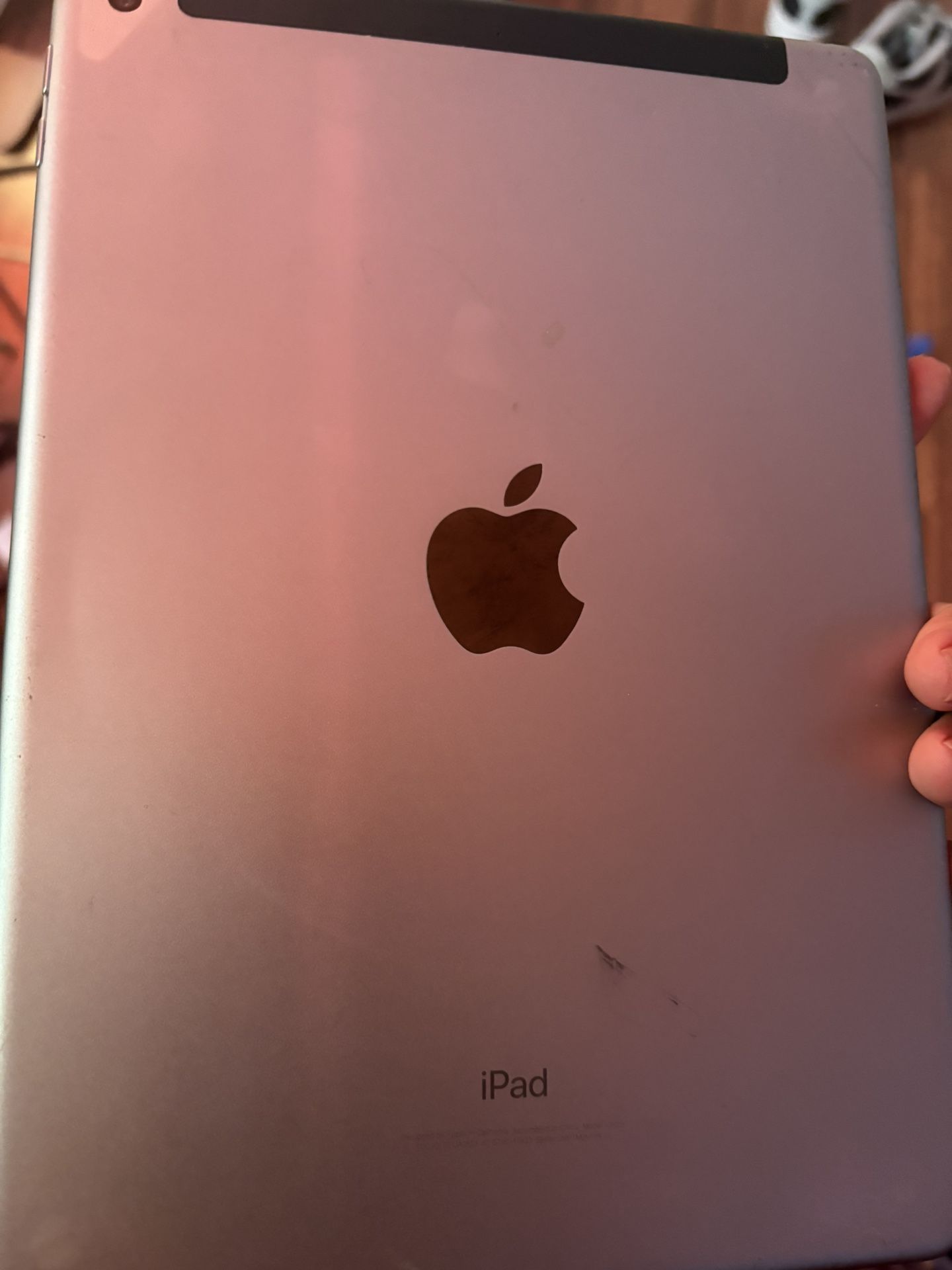 iPad 5th Gen (for Parts)