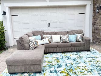 Family Size L Chaise Sectional