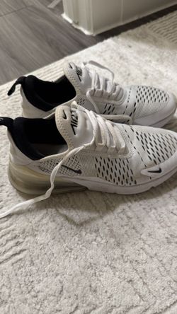 Nike 270 