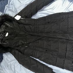 Female Coat Brand A.N.A Size Small/medium New New 
