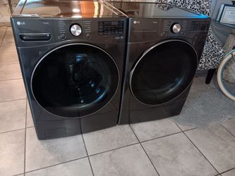 LG washer and dryer