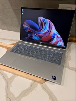 HP ProBook 16” (Core Ultra 5)