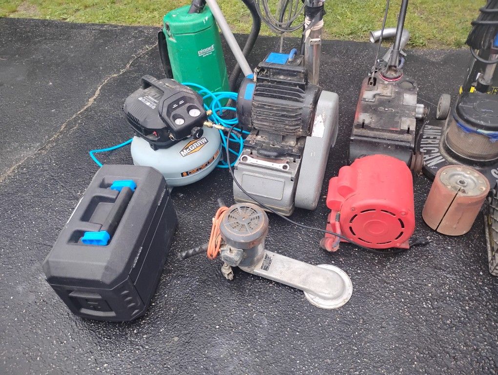 Floor Sanding Equipment For Sale 2 American Clark 220 Drum Sanders 1 Needs Wheels Buffer Vacuum Bags All Hand Tools 1 Radiator Machine Bags Tools Plus