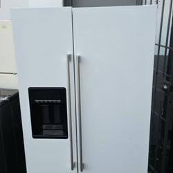 refrigerator white