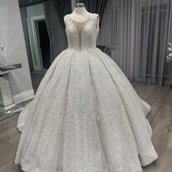 Bridal Dress , Wedding Dress , Luxury Dress With Lots Of Stones