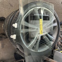 2009-2013 NISSAN ROGUE & 2014-2015 NISSAN ROGUE SELECT REAR DRIVER GLASS