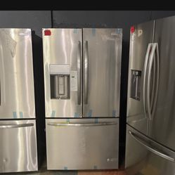 New Frigidaire Bottom Freezer Refrigerator‼️‼️